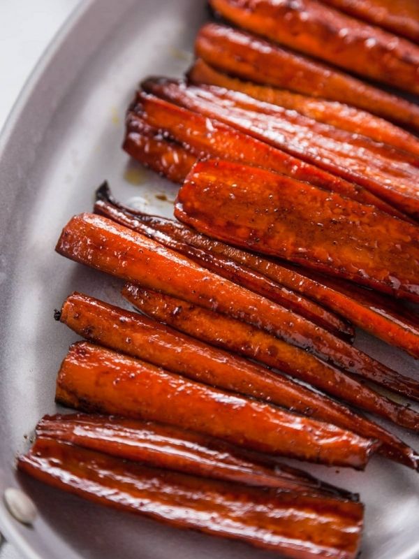 Balsamic Glazed Roasted Carrots