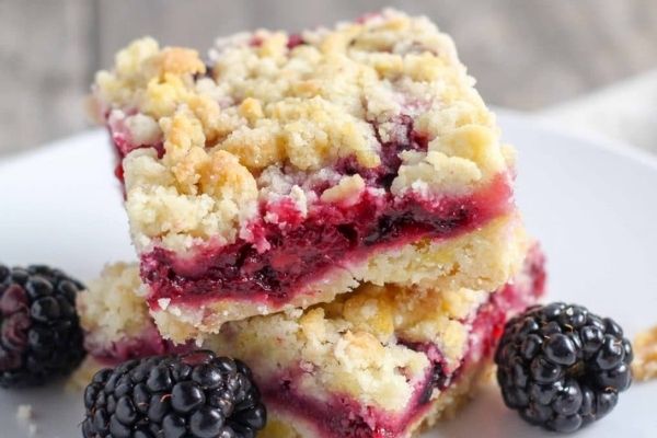 Blackberry Crumble Bars