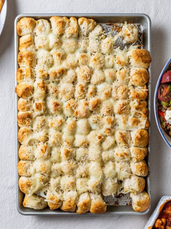 Cheesy Garlic Butter Bubble Bread Image