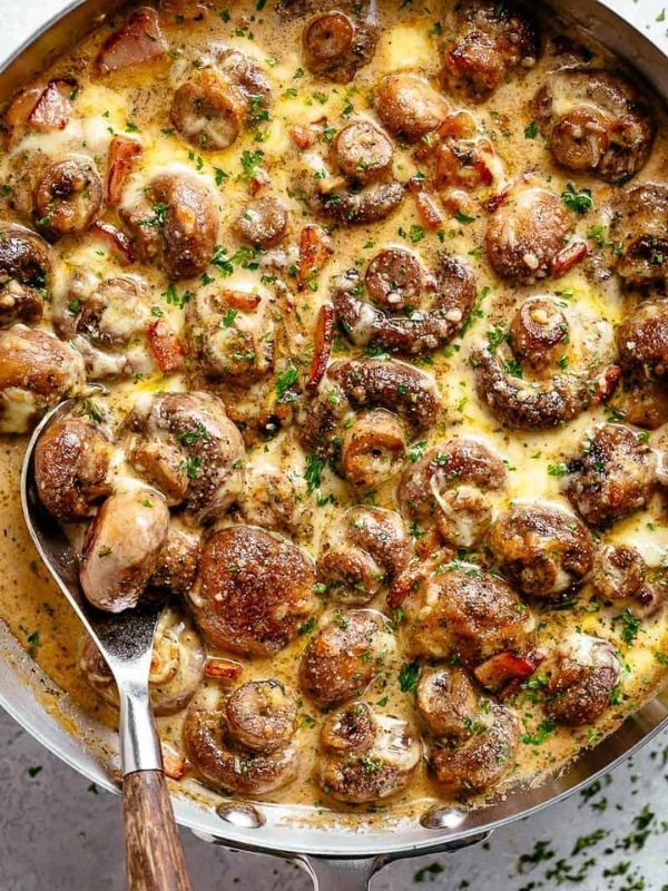 Creamy Garlic Mushroom and Bacon