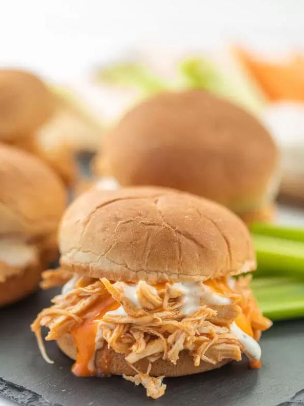 Crock Pot Buffalo Chicken Sliders