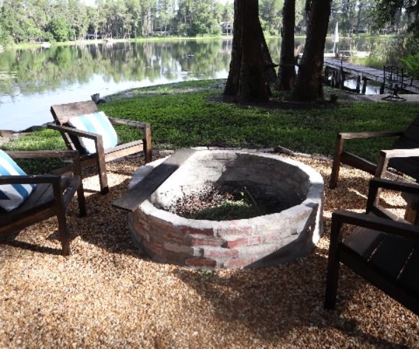 DIY Brick Fire Pit