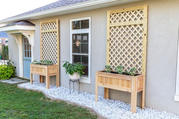 DIY Raised Planter Box with Trellis