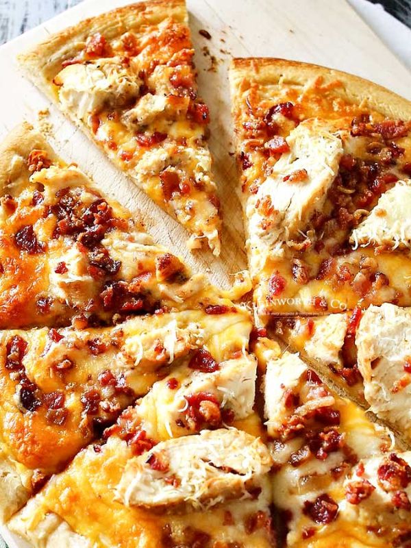 Grilled Chicken & Bacon Pizza with Garlic Cream Sauce