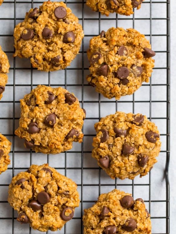 Healthy Peanut Butter Oatmeal Cookies