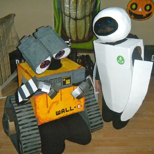 Homemade Wall E and Eve Costume