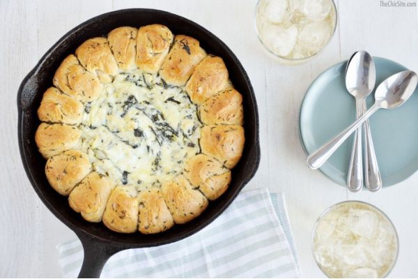 Pull-Apart Biscuit Dip Image