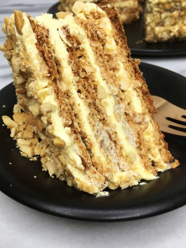 Sans Rival (Layer Cashew Cake)