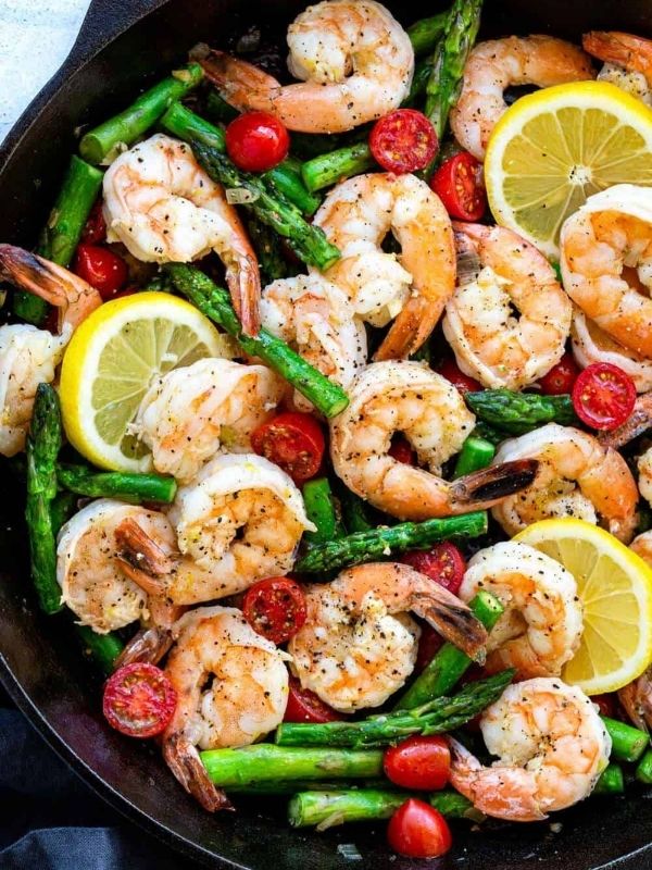 Shrimp and Asparagus Skillet