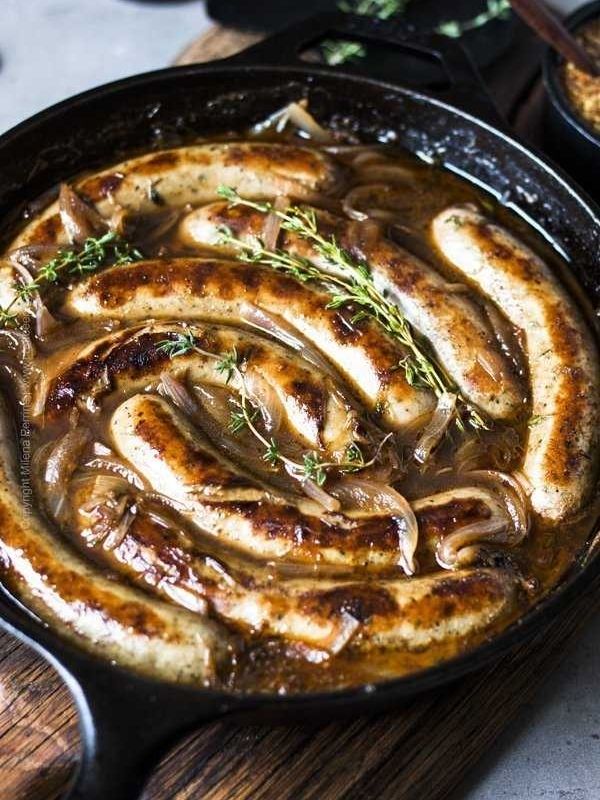 Skillet Beer Braised Brats