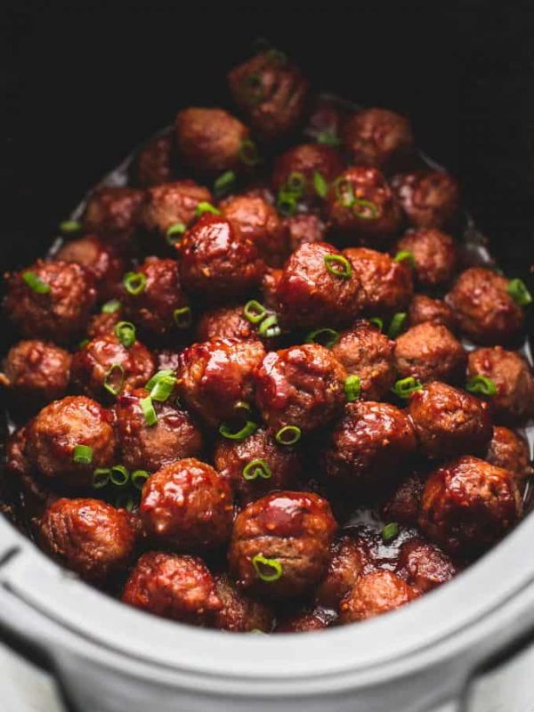 Slow Cooker Party Meatballs