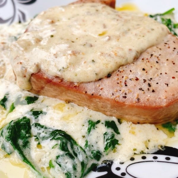 Tuna Steaks with Garlic-Herb Cream Sauce Picture