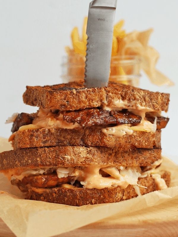 Vegan Tempeh Reuben