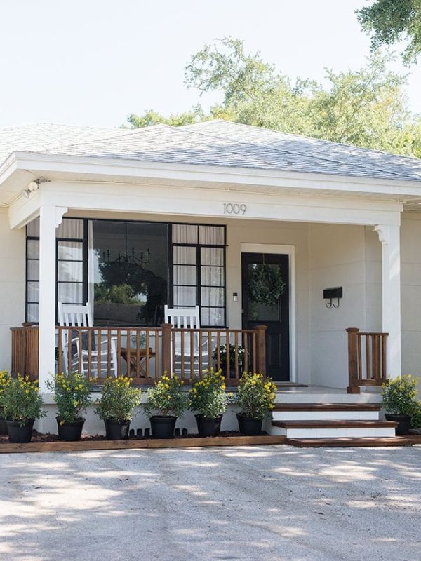 Wooden Front Porch Railing